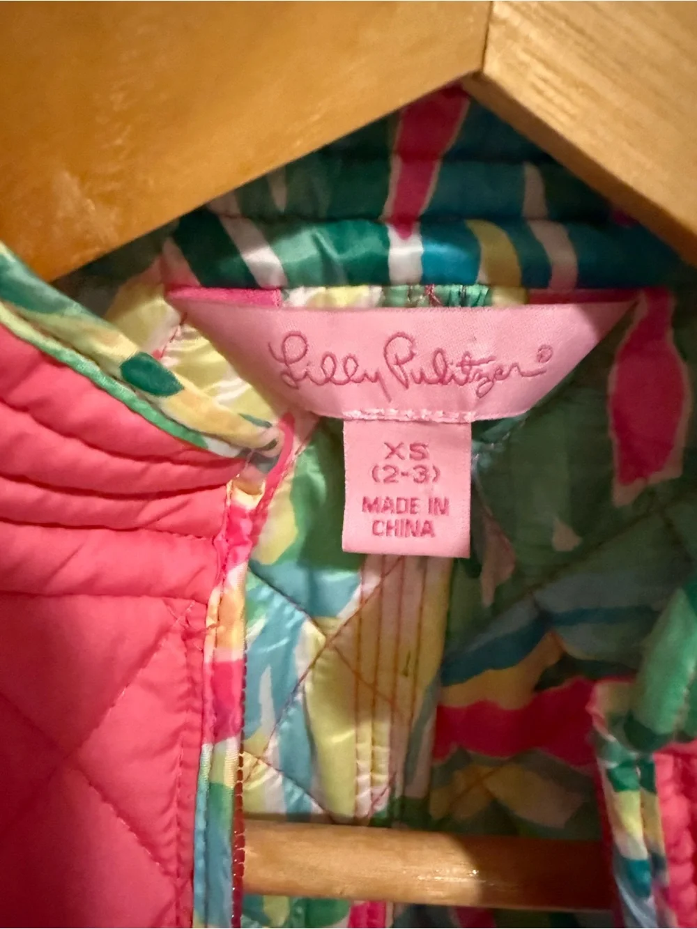 Lilly Pulitzer Girls Pink Quilted Puffer Vest Preppy Palm Floral Trim XS 2-3